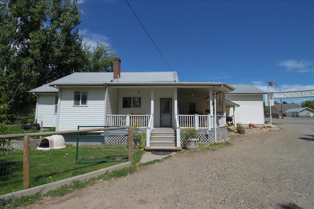 96 & 98 2nd St, Ten Sleep, WY 82442 photo 2