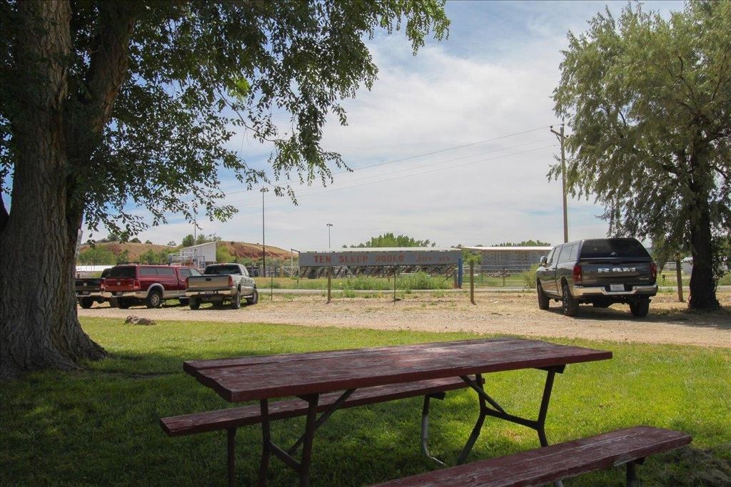 96 & 98 2nd St, Ten Sleep, WY 82442 photo 14
