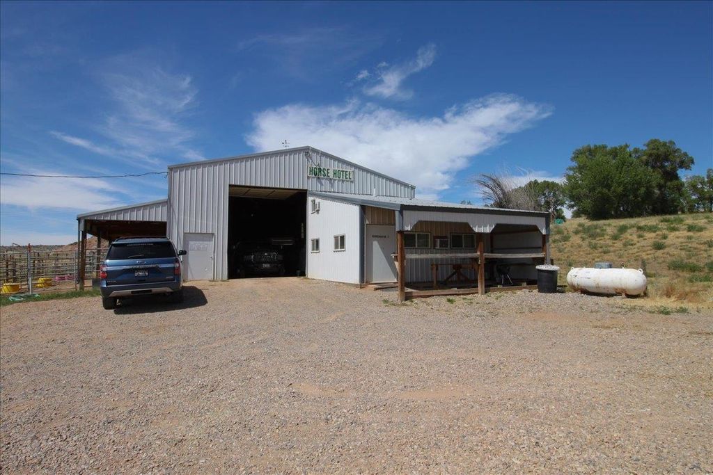 96 & 98 2nd St, Ten Sleep, WY 82442 photo 16