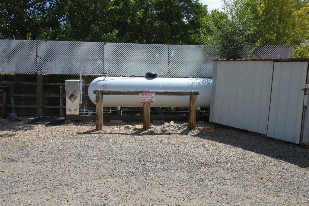 96 & 98 2nd St, Ten Sleep, WY 82442 photo 17