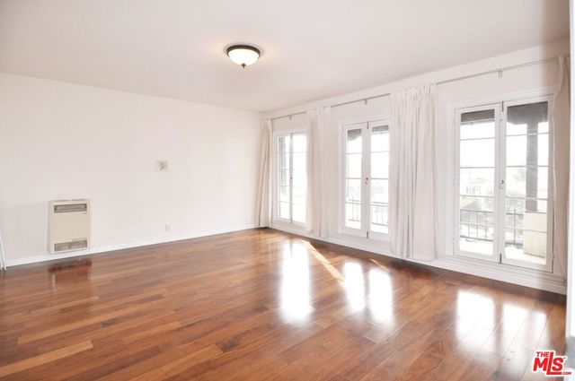 3919 W 27th Street, Los Angeles, CA 90018