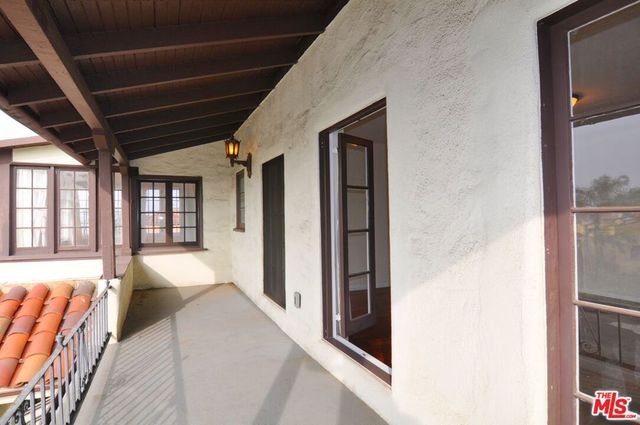 3919 W 27th Street, Los Angeles, CA 90018