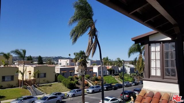 3919 W 27th Street, Los Angeles, CA 90018