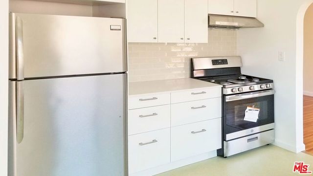 3919 W 27th Street, Los Angeles, CA 90018