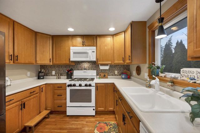 1217 CHARLES STREET, De Pere, WI 54115