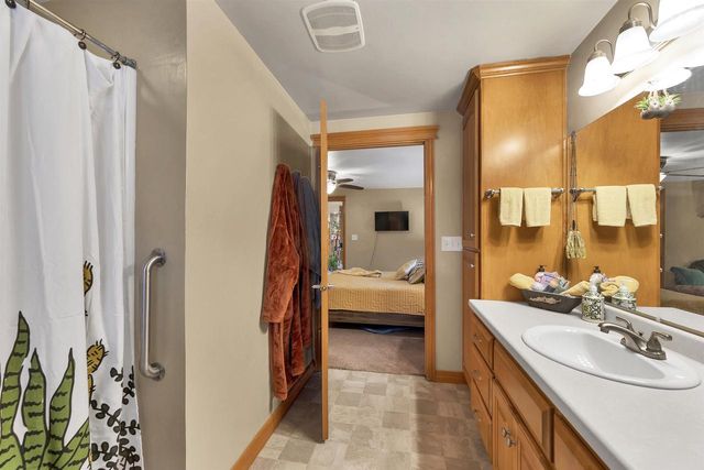 1217 CHARLES STREET, De Pere, WI 54115