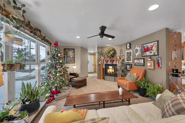 1217 CHARLES STREET, De Pere, WI 54115