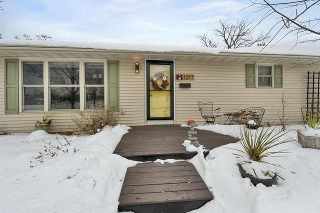 1217 CHARLES STREET, De Pere, WI 54115