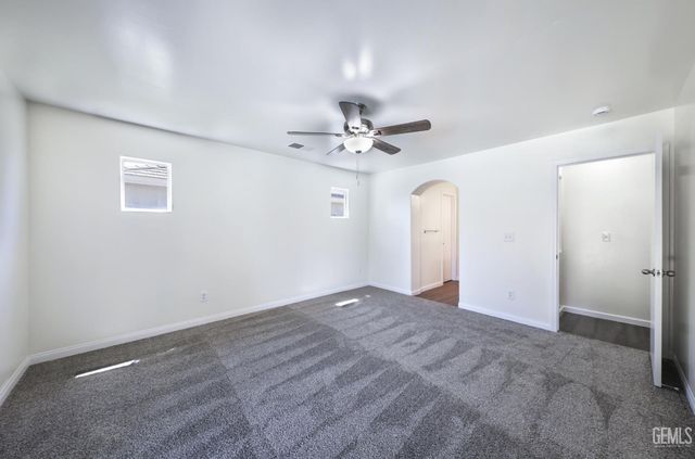 10102 Salerosa Court, Bakersfield, CA 93312