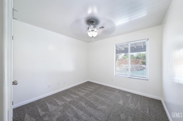 10102 Salerosa Court, Bakersfield, CA 93312