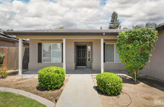 10102 Salerosa Court, Bakersfield, CA 93312