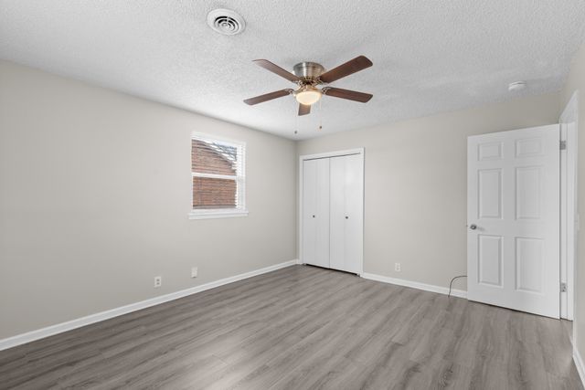 8127 Bonnafair Dr, Hermitage, TN 37076