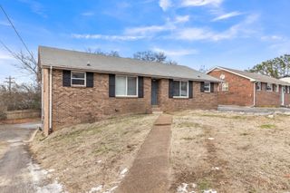 8127 Bonnafair Dr, Hermitage, TN 37076