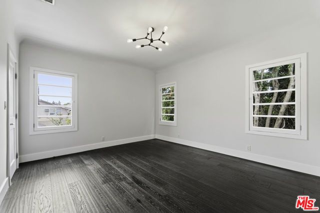920 N Genesee Avenue, West Hollywood, CA 90046