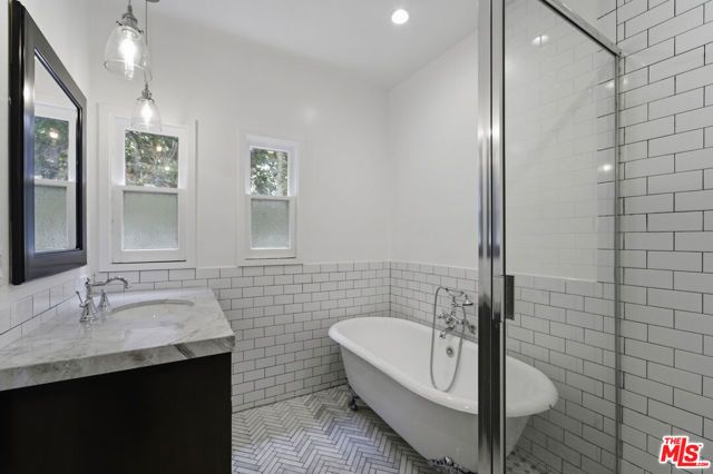 920 N Genesee Avenue, West Hollywood, CA 90046