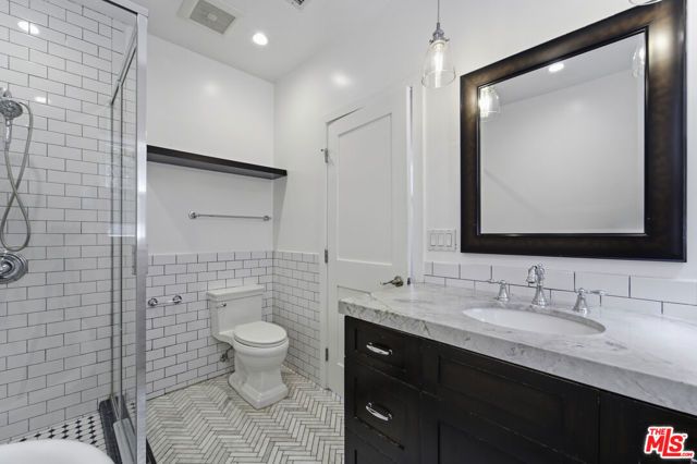 920 N Genesee Avenue, West Hollywood, CA 90046