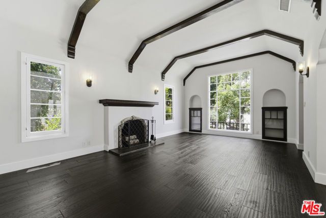 920 N Genesee Avenue, West Hollywood, CA 90046