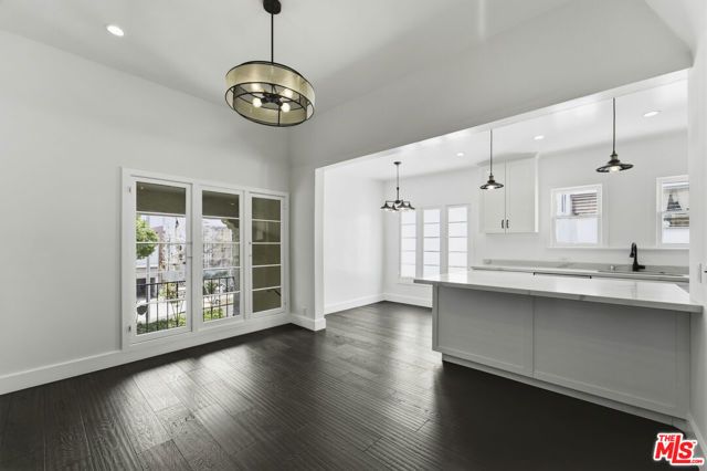 920 N Genesee Avenue, West Hollywood, CA 90046