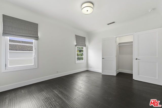 920 N Genesee Avenue, West Hollywood, CA 90046