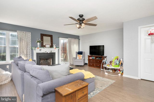 445 HOCH RD, Blandon, PA 19510