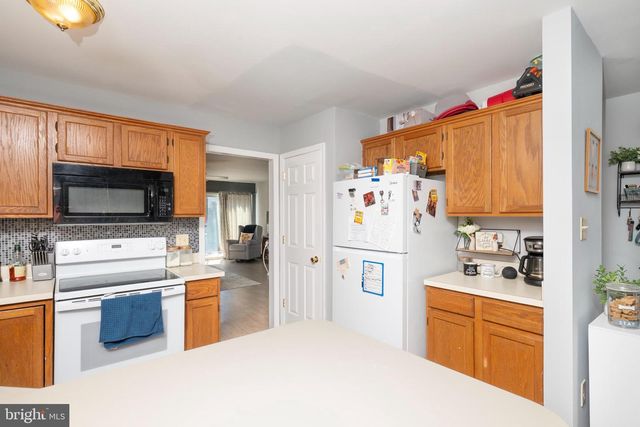 445 HOCH RD, Blandon, PA 19510