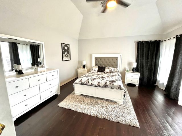 10807 Summer Meadows Court, Houston, TX 77064