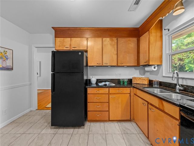 5014 Patterson Ave, Richmond, VA 23226