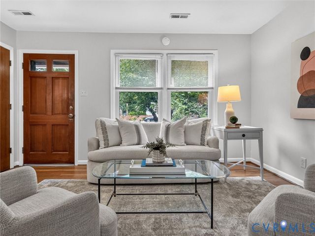 5014 Patterson Ave, Richmond, VA 23226