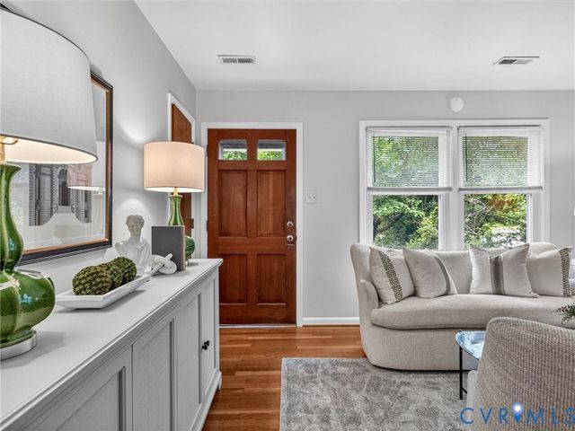 5014 Patterson Ave, Richmond, VA 23226