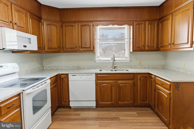 757 MONTMORENCY DR, Bunker Hill, WV 25413