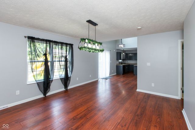 1324 Niagara Lane, Franklin, IN 46131