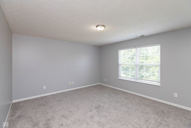 1324 Niagara Lane, Franklin, IN 46131
