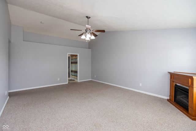 1324 Niagara Lane, Franklin, IN 46131
