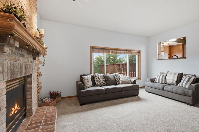 20933 Jamestown Avenue, Lakeville, MN 55044