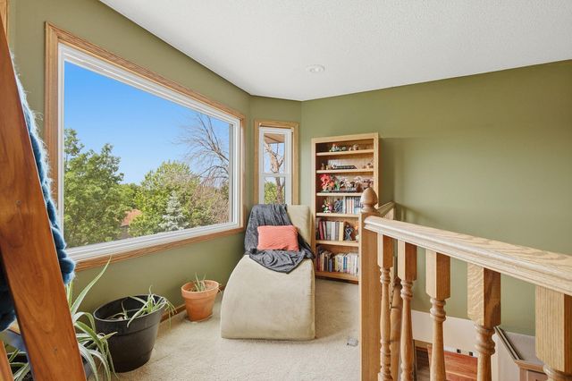 20933 Jamestown Avenue, Lakeville, MN 55044