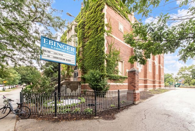 6716 N Octavia Avenue, Chicago, IL 60631