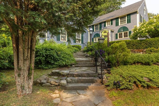 4 Elm Hill Road, Peterborough, NH 03458