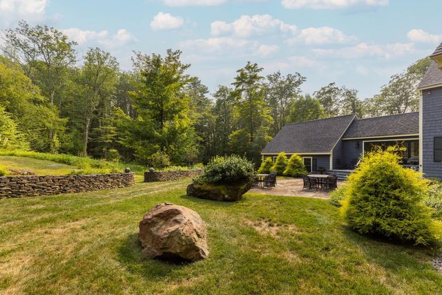 4 Elm Hill Road, Peterborough, NH 03458