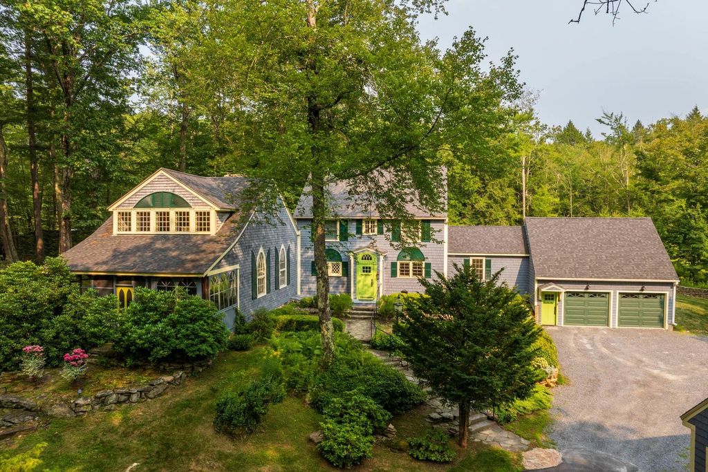 4 Elm Hill Road, Peterborough, NH 03458