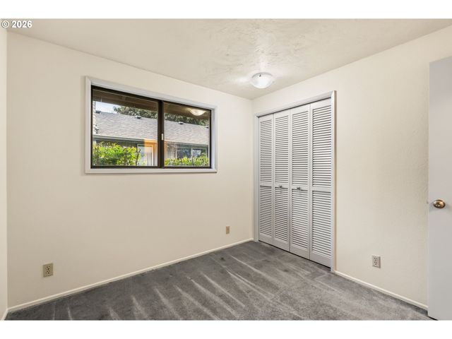 446 KODIAK St, Eugene, OR 97401