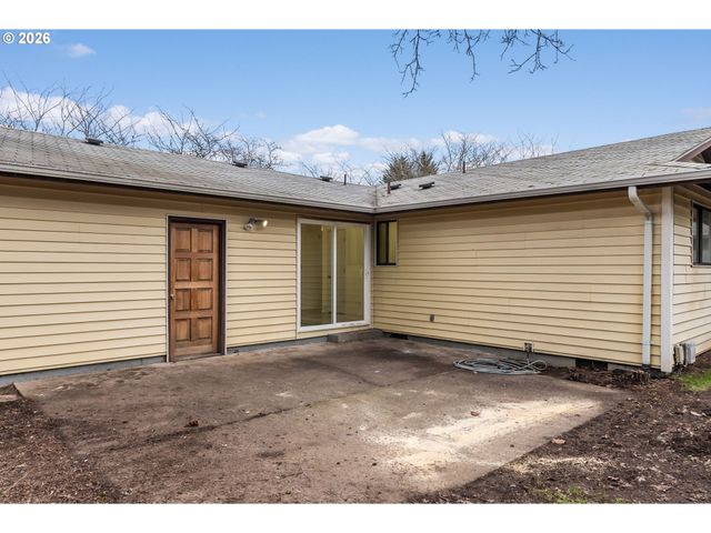 446 KODIAK St, Eugene, OR 97401