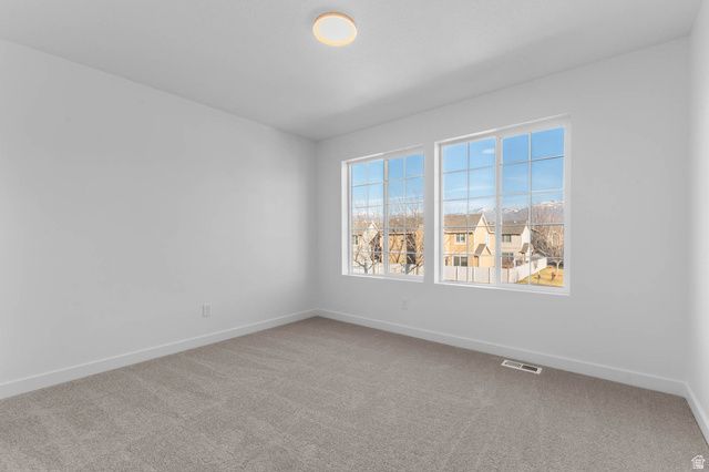 997 N AMBERLY DR, North Salt Lake, UT 84054