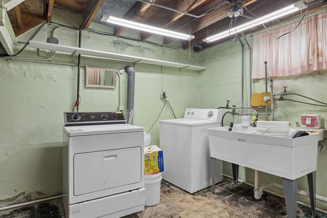 16411 Evans Avenue, South Holland, IL 60473