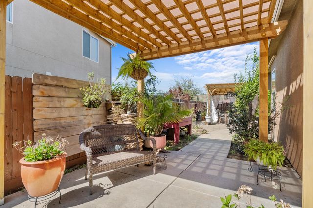 21255 Ruscello Lane, Friant, CA 93626