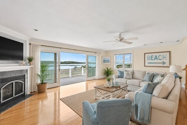 134 Central Avenue, Scituate, MA 02047