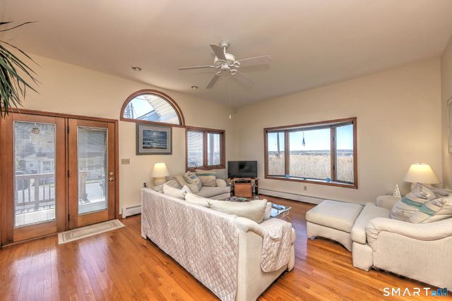 19 Sand Street, Milford, CT 06460