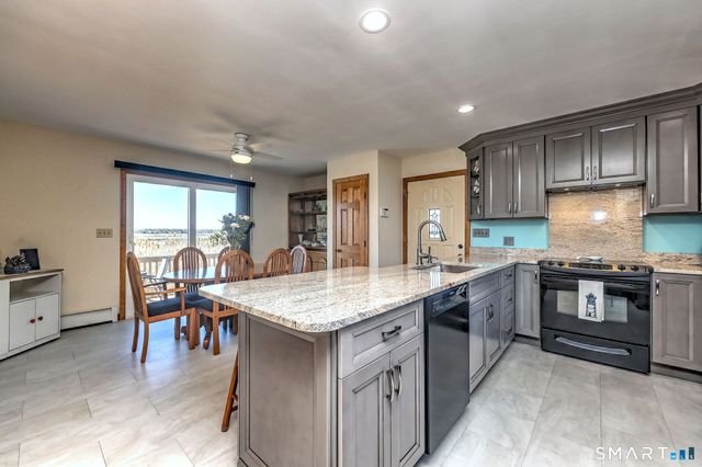 19 Sand Street, Milford, CT 06460
