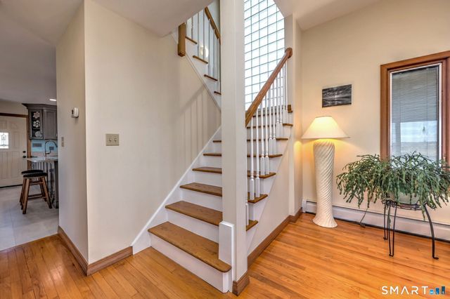 19 Sand Street, Milford, CT 06460