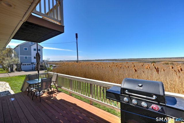 19 Sand Street, Milford, CT 06460