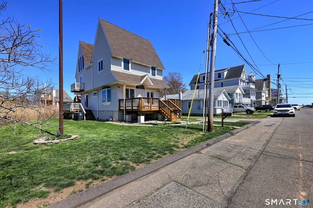 19 Sand Street, Milford, CT 06460